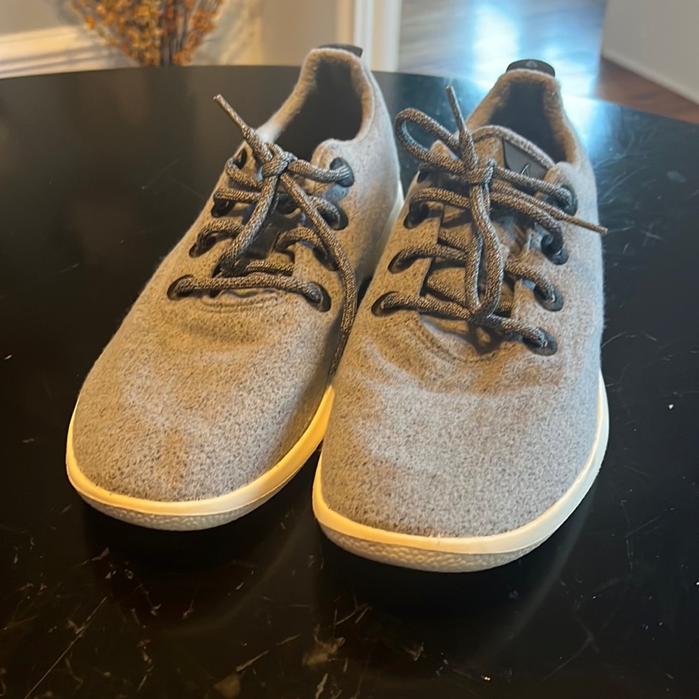 light gray 100% cotton AllBirds